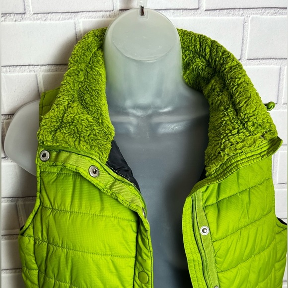 CALVIN KLEIN Performance women Lime Green Puffer Vest/size S - Picture 4 of 12